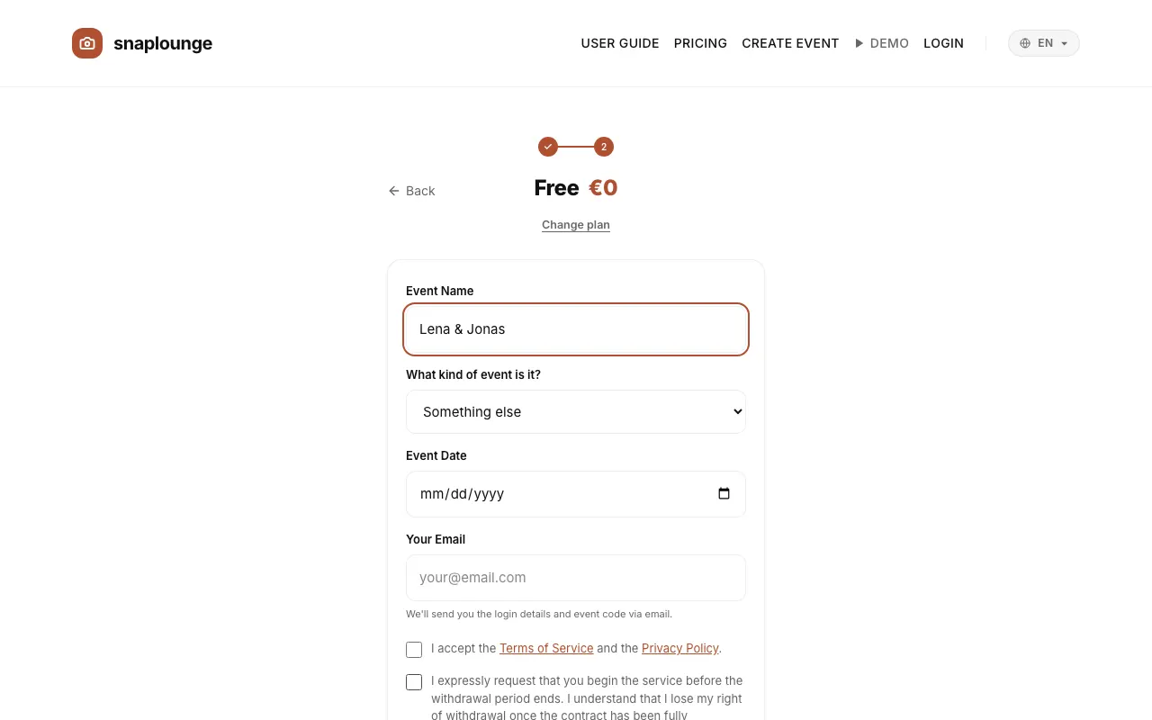 Image from the app: Enter „Event Name“ and „Event Date“. Under “What kind of event is it?” pick the occasion – the suggestions for header images, photo tasks, and QR designs follow from it.